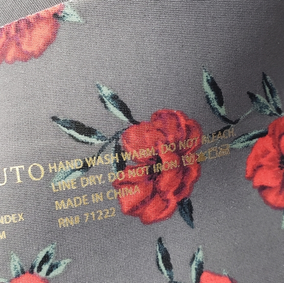 Vince Camuto Padded Underwire Soft Cup No Show Through Dark Floral 42C Bra - Picture 3 of 10